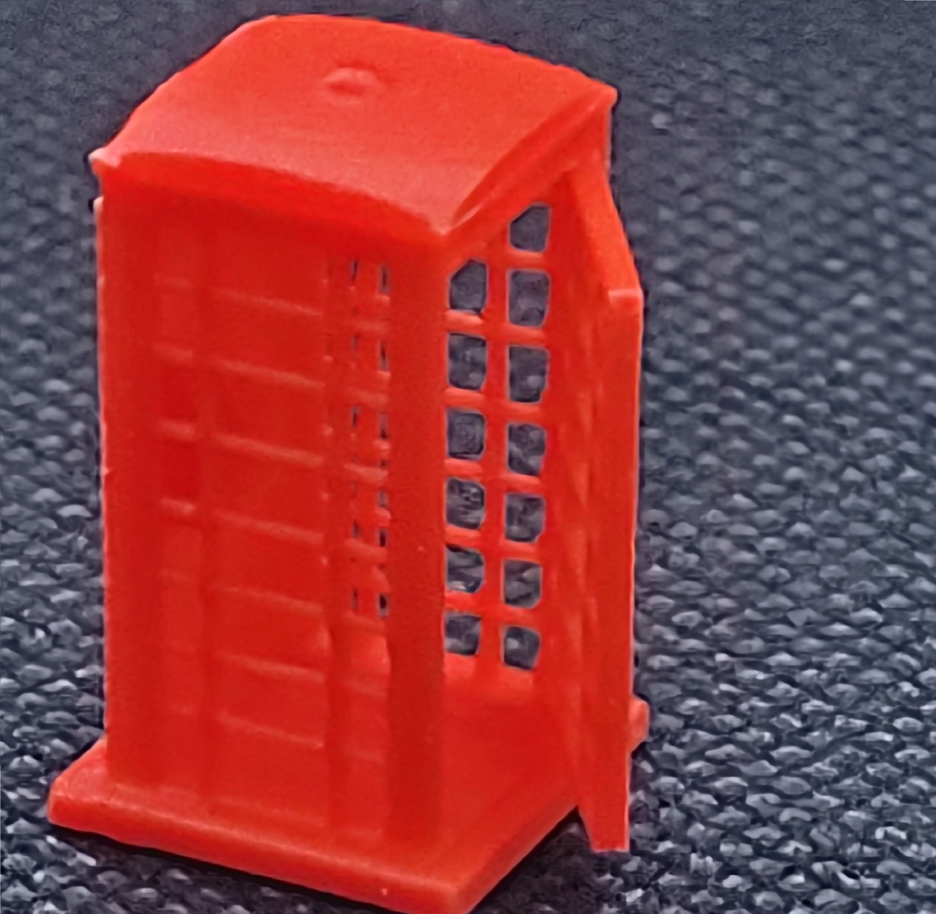 Model railway HO/00 red phone box